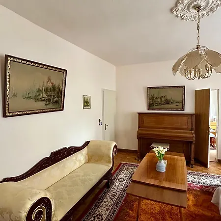 Goldner Stern Kaub Apartment Exterior photo